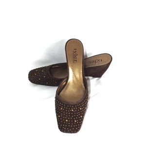 Richard Tyler Conga Brown Suede Slip-On Wedges, Size 8.5 NWOB